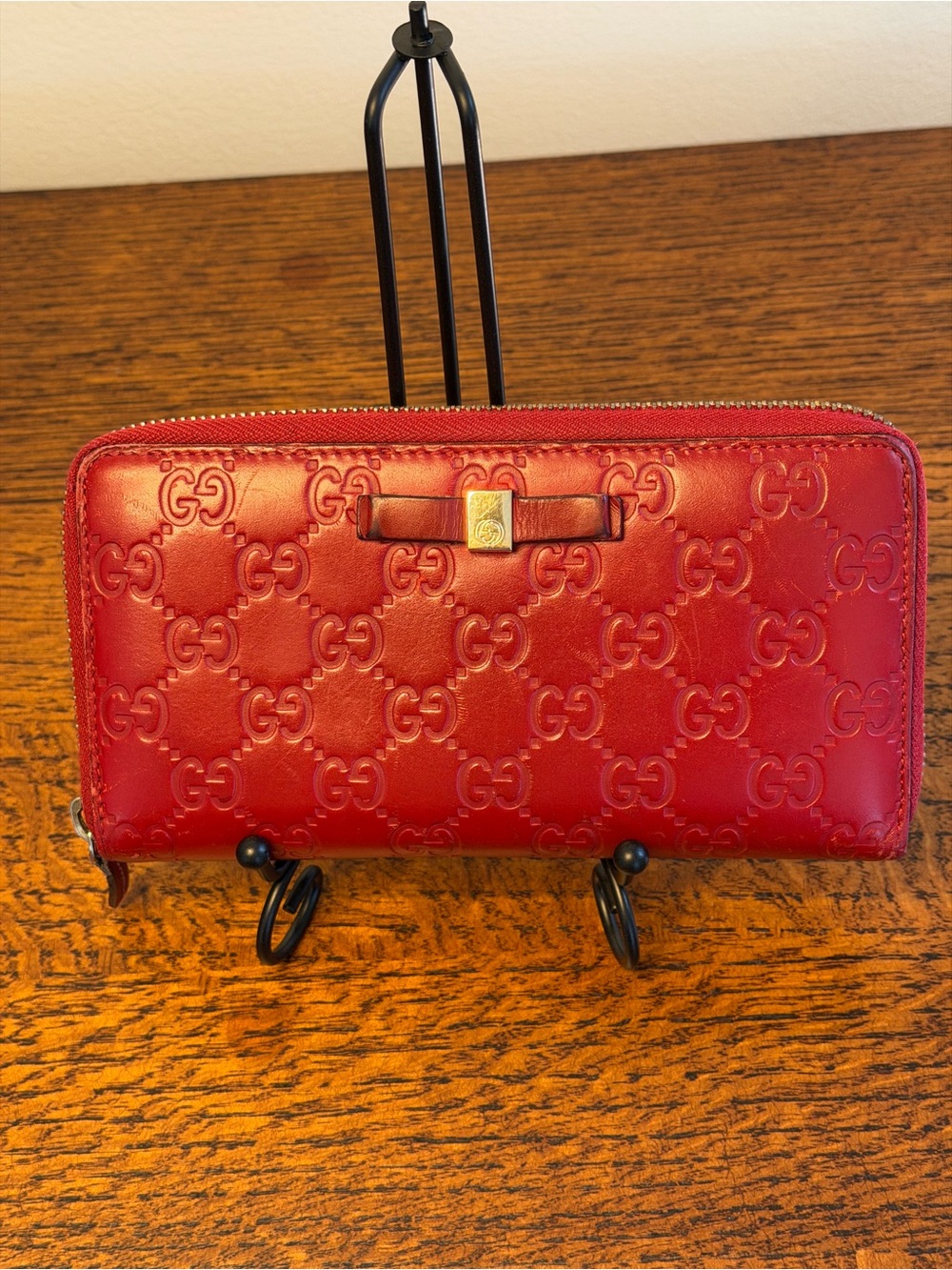 Gucci Red Guccissima Leather Bow Zip Around Wallet with COA